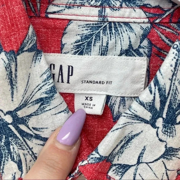Gap standard fit short sleeve poplin xs - Picture 2 of 5